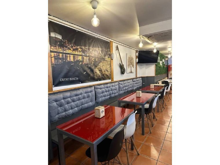 Commercial premises for sale in La Massana · 2 of 3