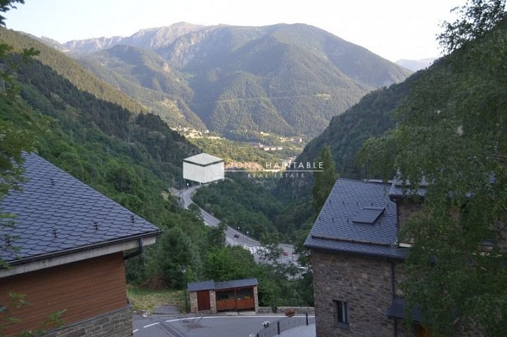 Building for sale in Canillo · 3 of 3