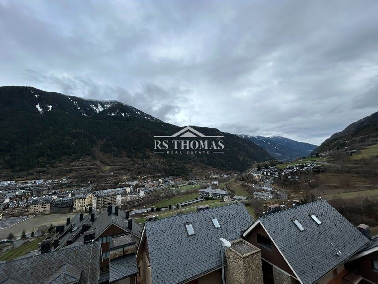 2-bedroom penthouse for sale in Vila, Encamp · 2 of 60