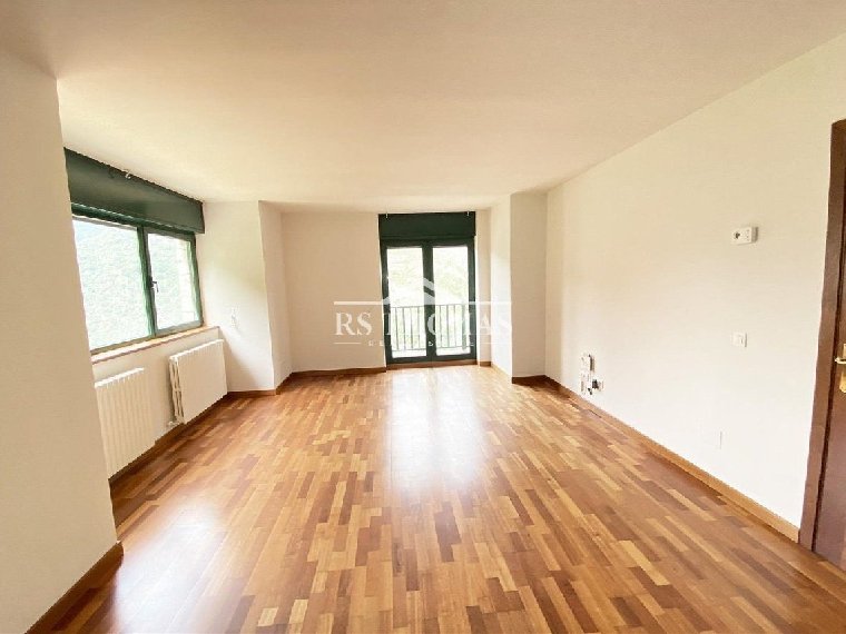 4-bedroom flat for sale in Sant Julià de Lòria · 33 of 60