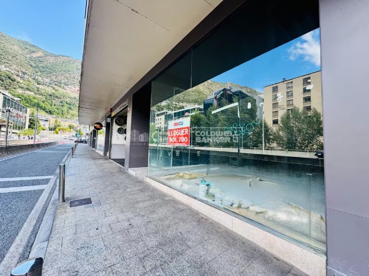 Commercial premises for sale in Escaldes-Engordany · 2 of 3
