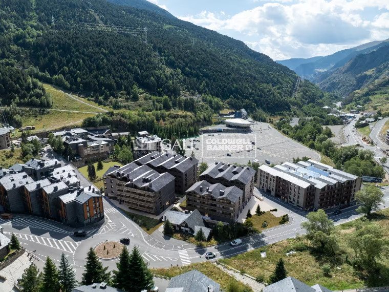 Piso de 3 habitaciones en venta en El Tarter, Canillo · 7 de 56