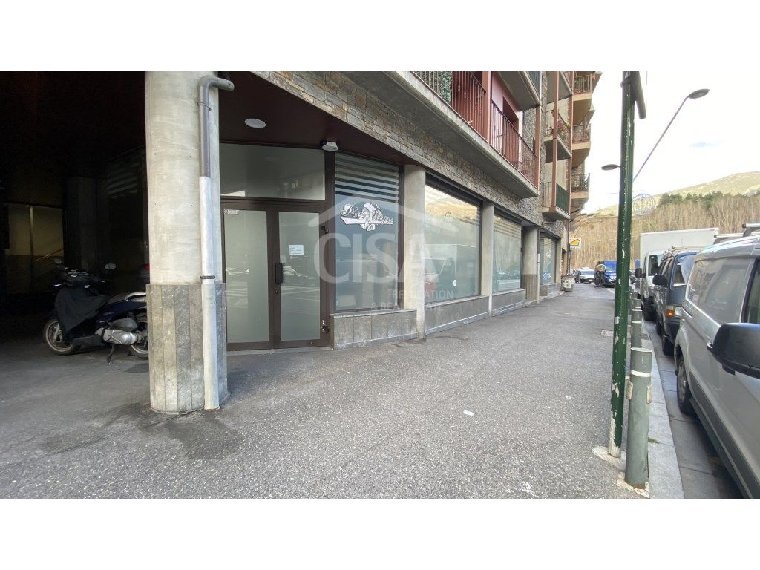 Local comercial en venta en L'Aldosa, La Massana · 9 de 10