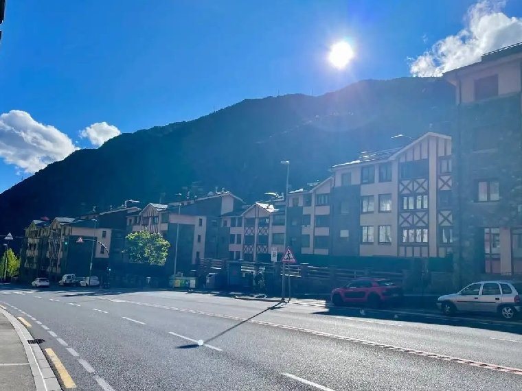 Àtic de 3 habitacions en venda a Encamp · 2 de 13