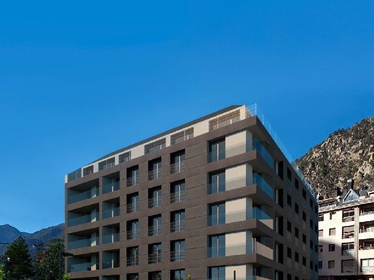 2-bedroom flat for sale in Andorra la Vella · 2 of 7