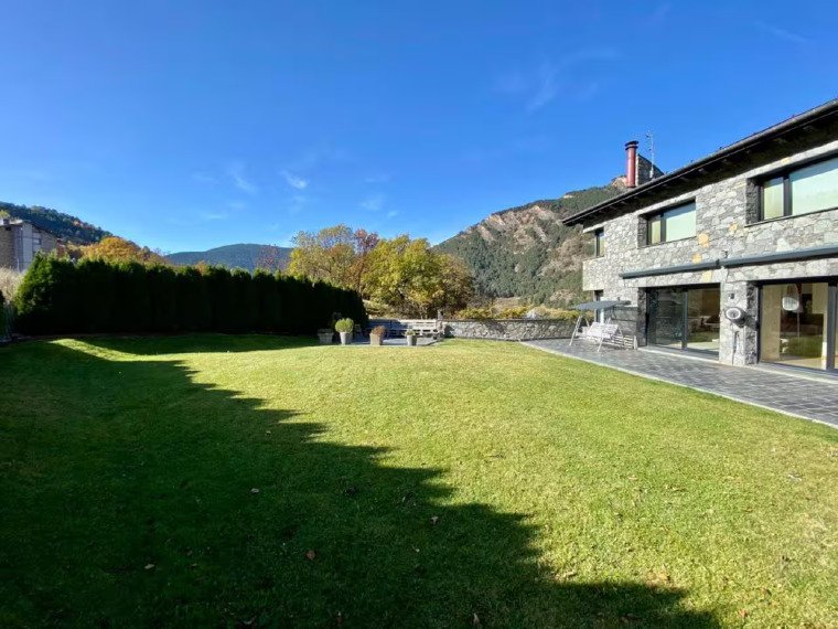 Xalet de 5 habitacions en venda a Ordino · 49 de 60