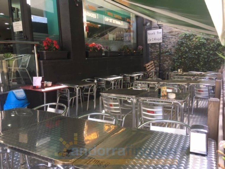 Local comercial en venta en Anterior Següent Carretera de la Rabassa, Sant Julià de Lòria · 11 de 13