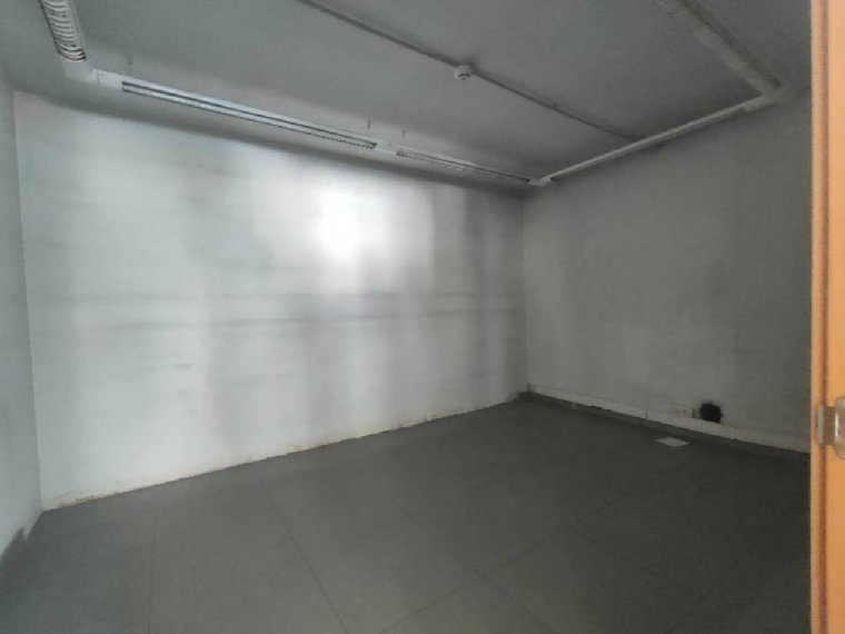 Commercial premises for sale in Escaldes-Engordany · 3 of 3