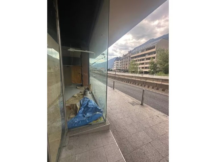 Commercial premises for sale in Escaldes-Engordany · 2 of 3
