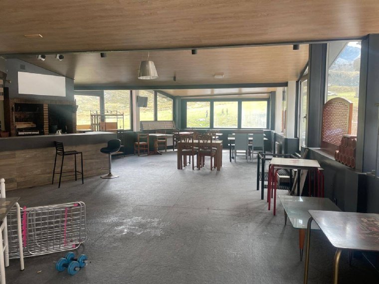 Commercial premises for sale in Pas de la Casa, Encamp · 21 of 25