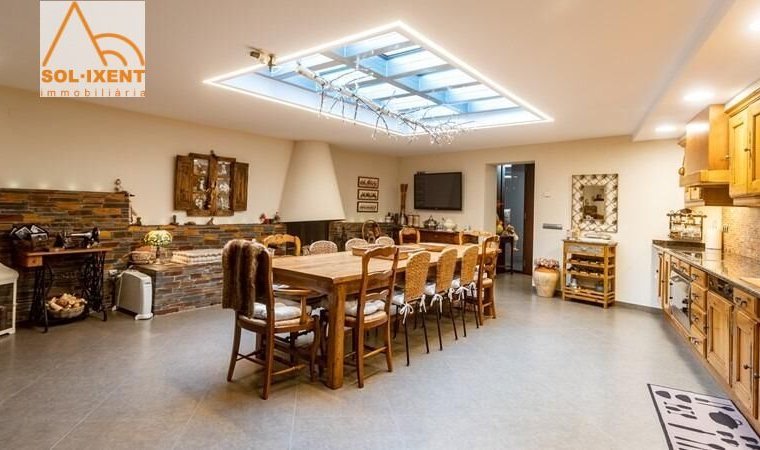 4-bedroom chalet for sale in La Massana · 2 of 3