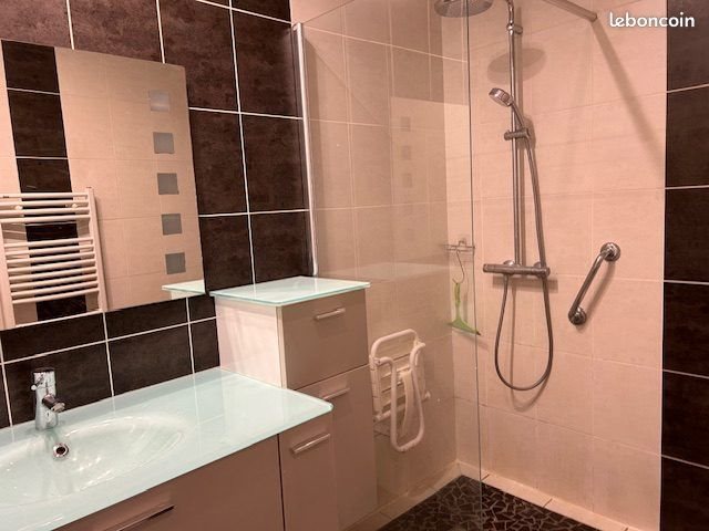 Appartement à louer, 78m², Saint-Etienne