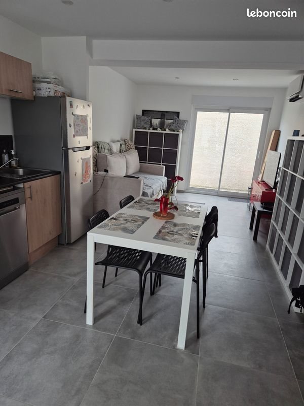 Maison à louer, 53m², Santes