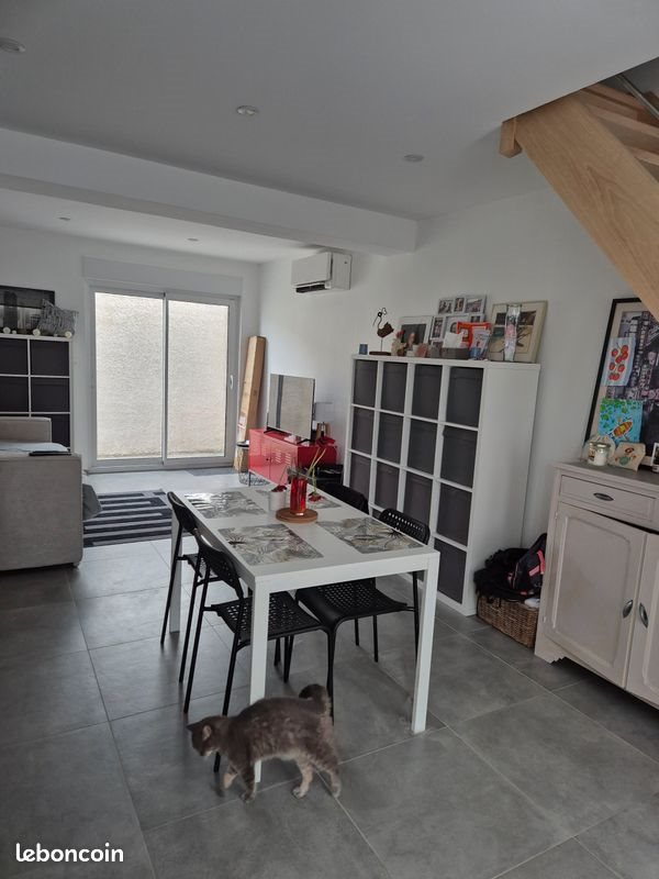 Maison à louer, 53m², Santes