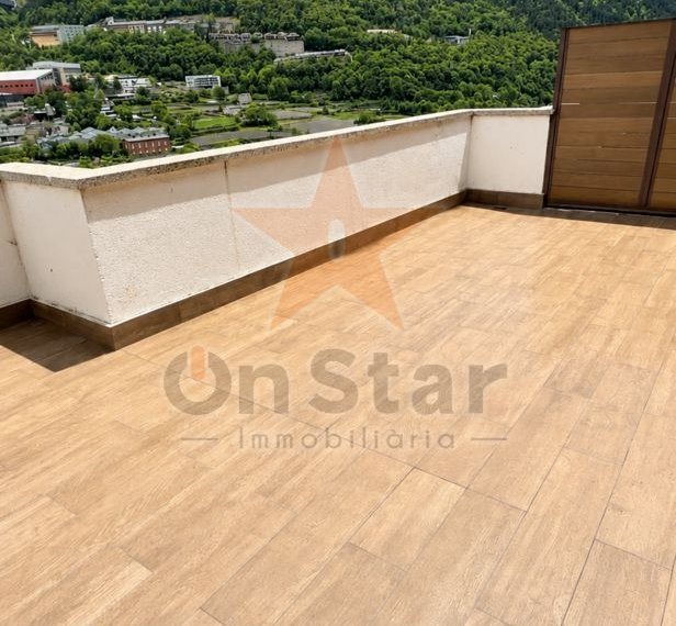 2-bedroom flat for sale in Andorra la Vella · 2 of 3
