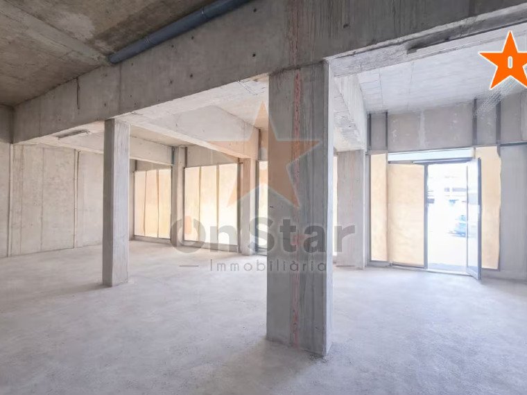 Commercial premises for sale in Andorra la Vella · 2 of 3
