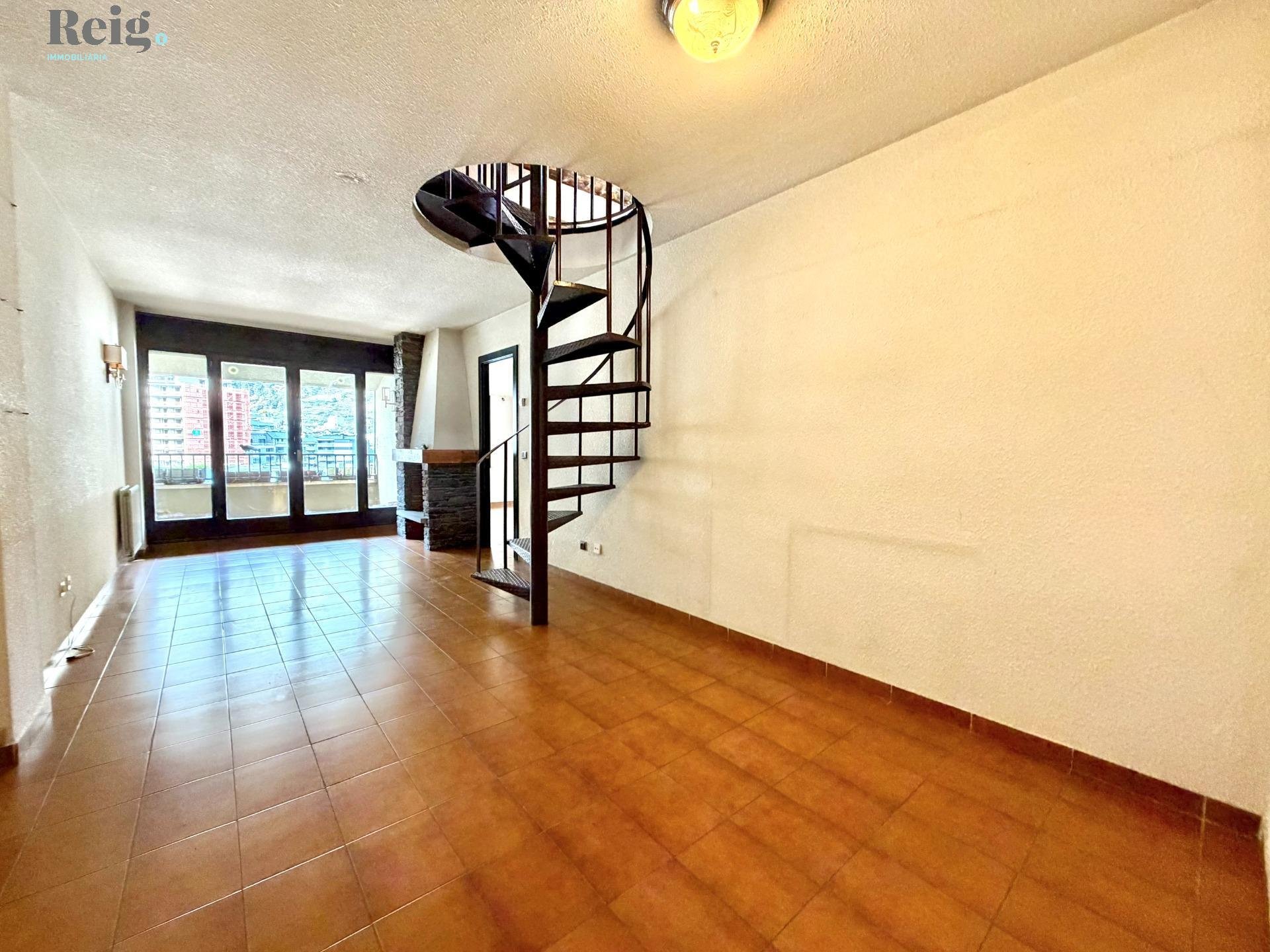 3-bedroom duplex for sale in Andorra la Vella · 4 of 46