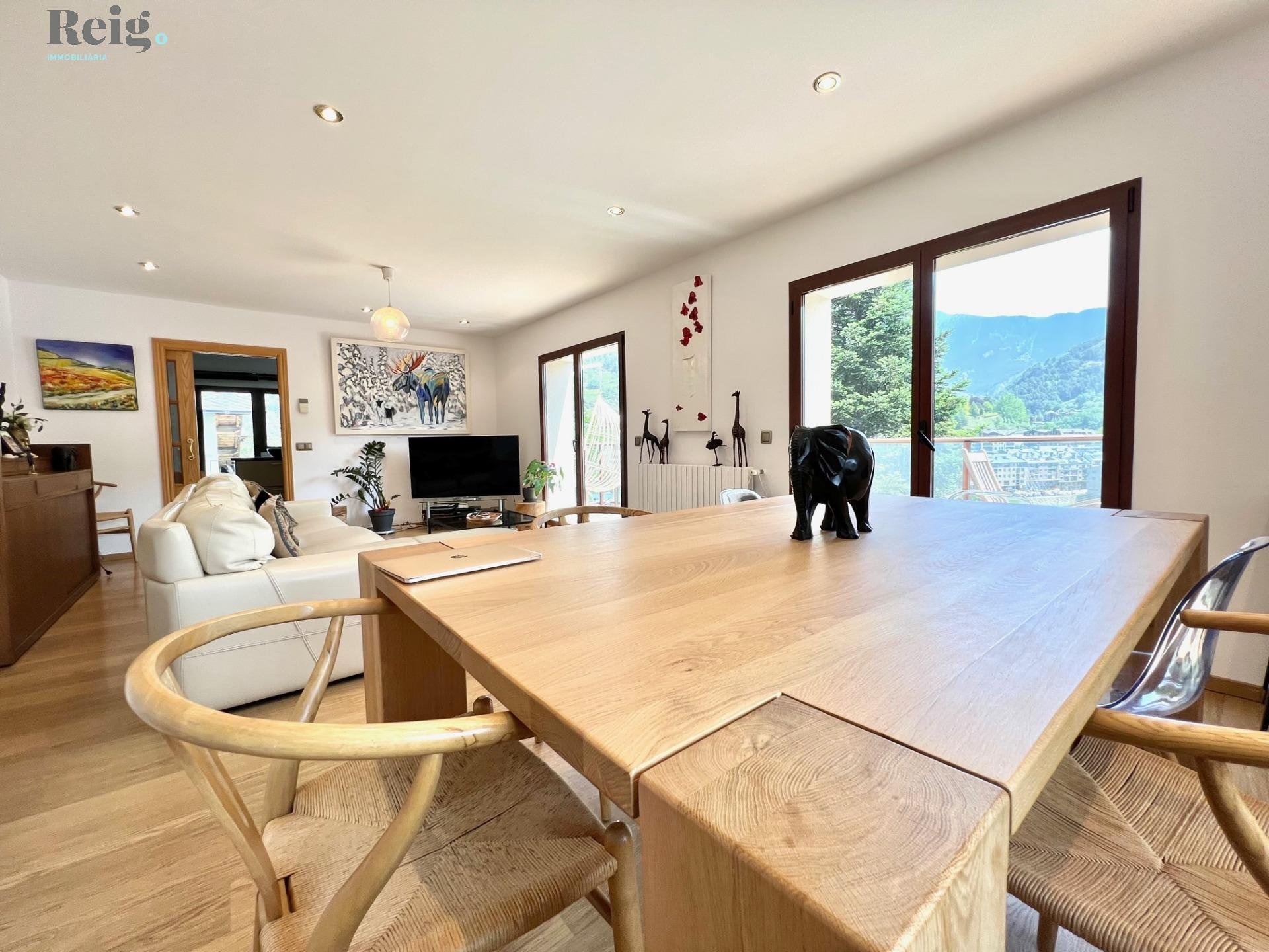 6-bedroom house for sale in La Massana · 2 of 37