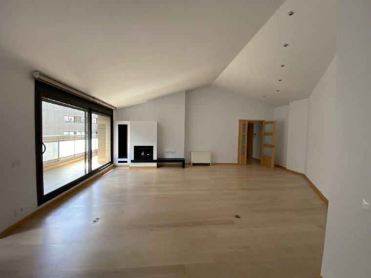 4-bedroom penthouse for sale in Escaldes-Engordany · 27 of 29