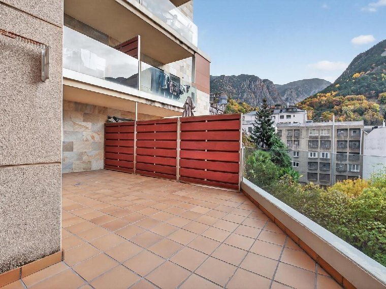 3-bedroom flat for sale in Escaldes-Engordany · 38 of 60