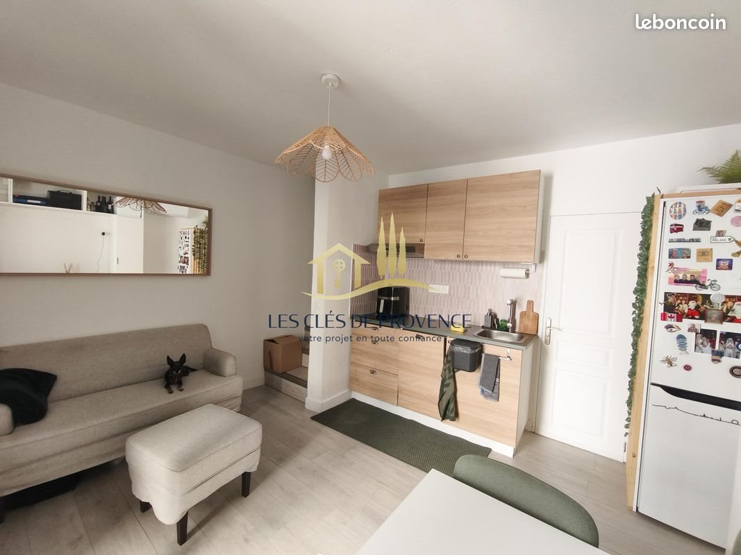 Maison à louer, 42m², Rognac