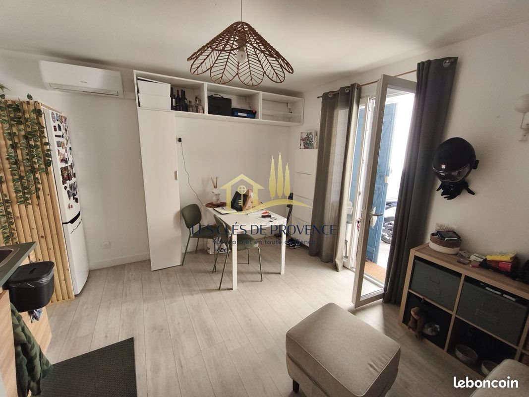 Maison à louer, 42m², Rognac