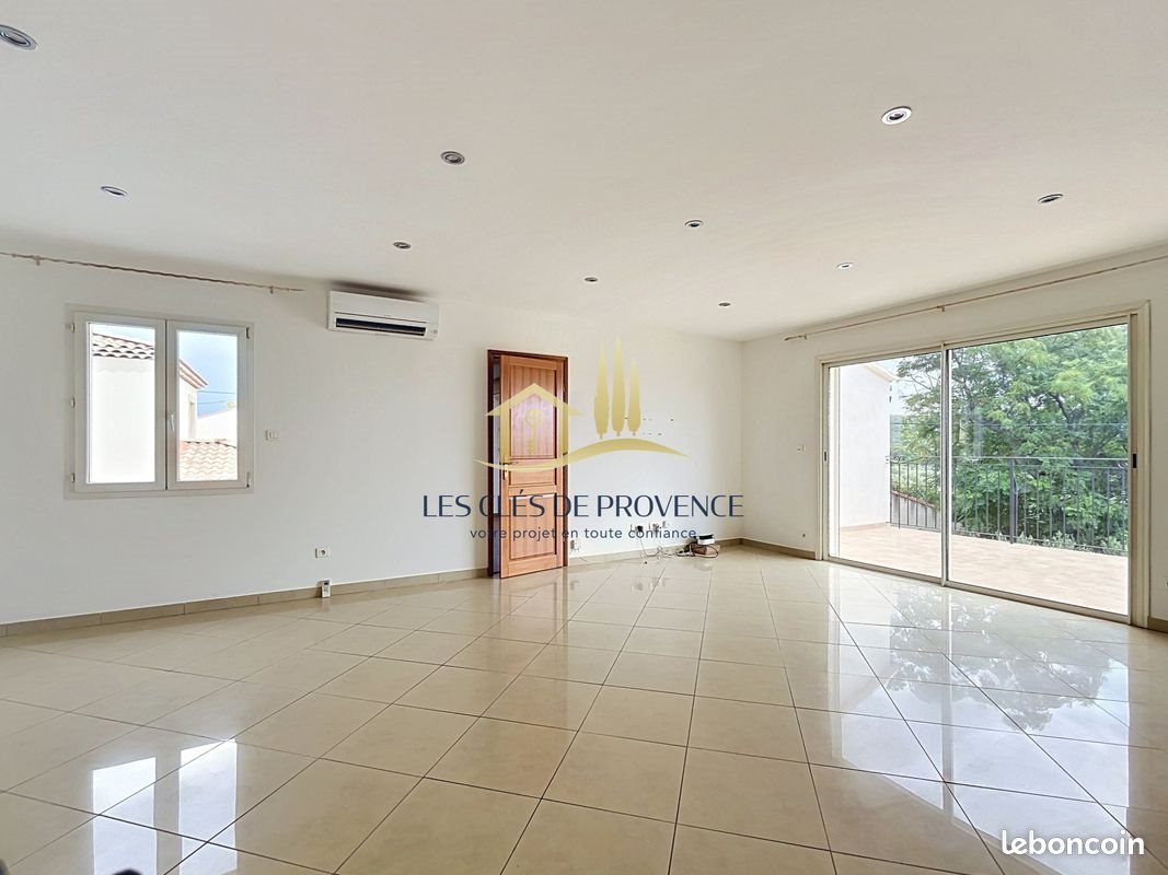 Maison à vendre, 123m², La Fare-les-Oliviers