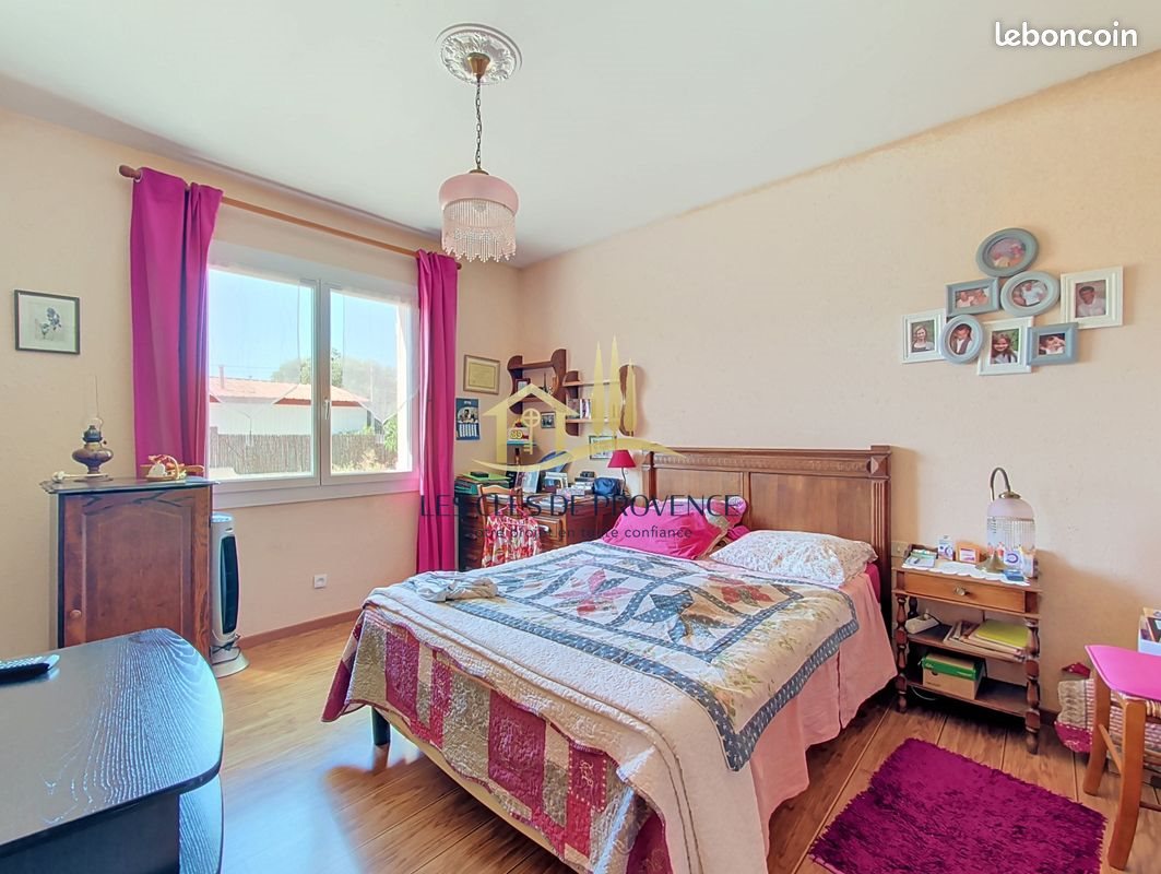 Maison à vendre, 170m², Rognac