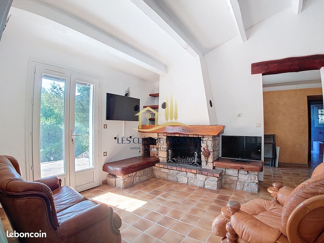 Maison à vendre, 146m², Rognac