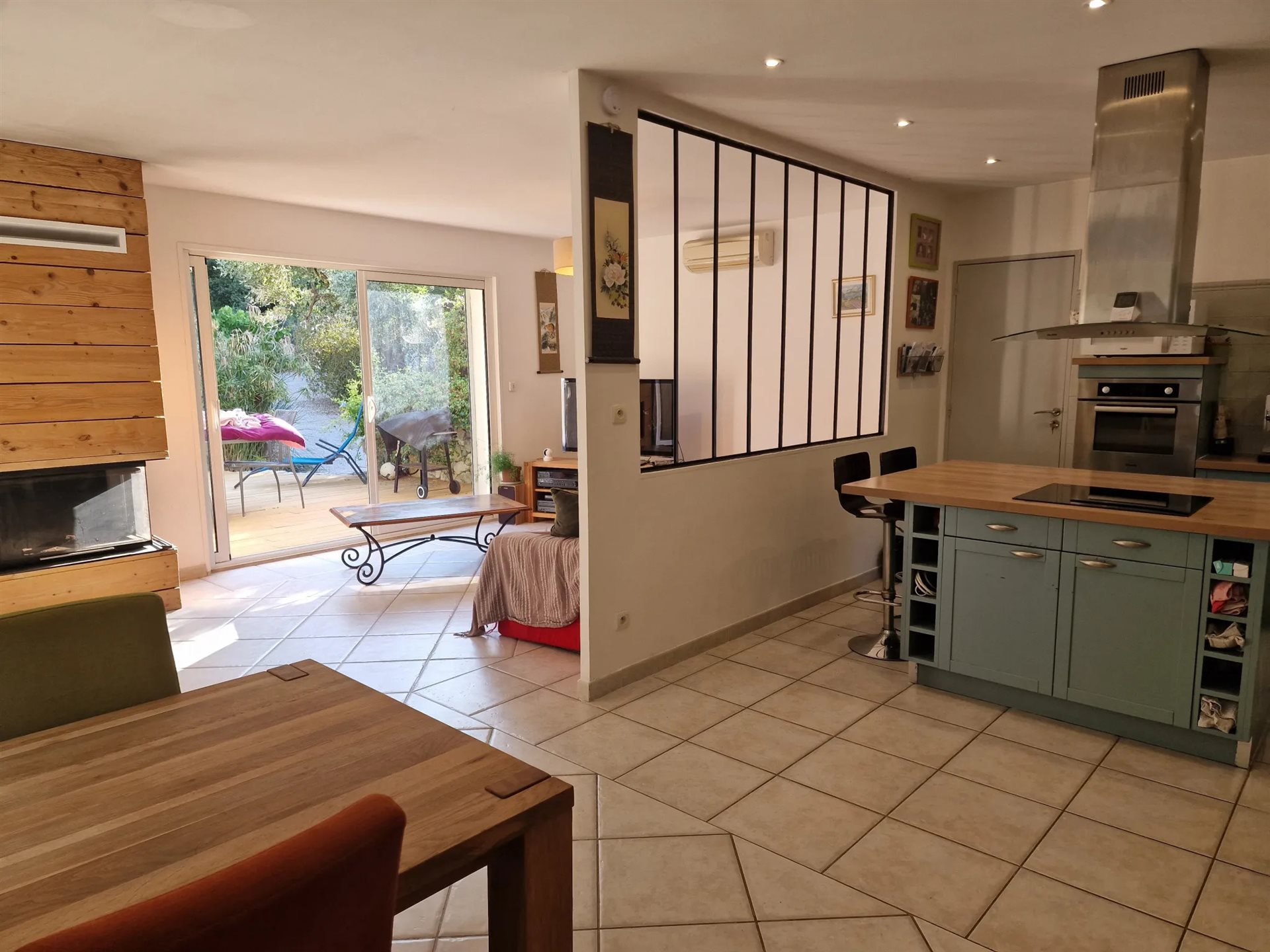 Maison à vendre, 127m², Rognac