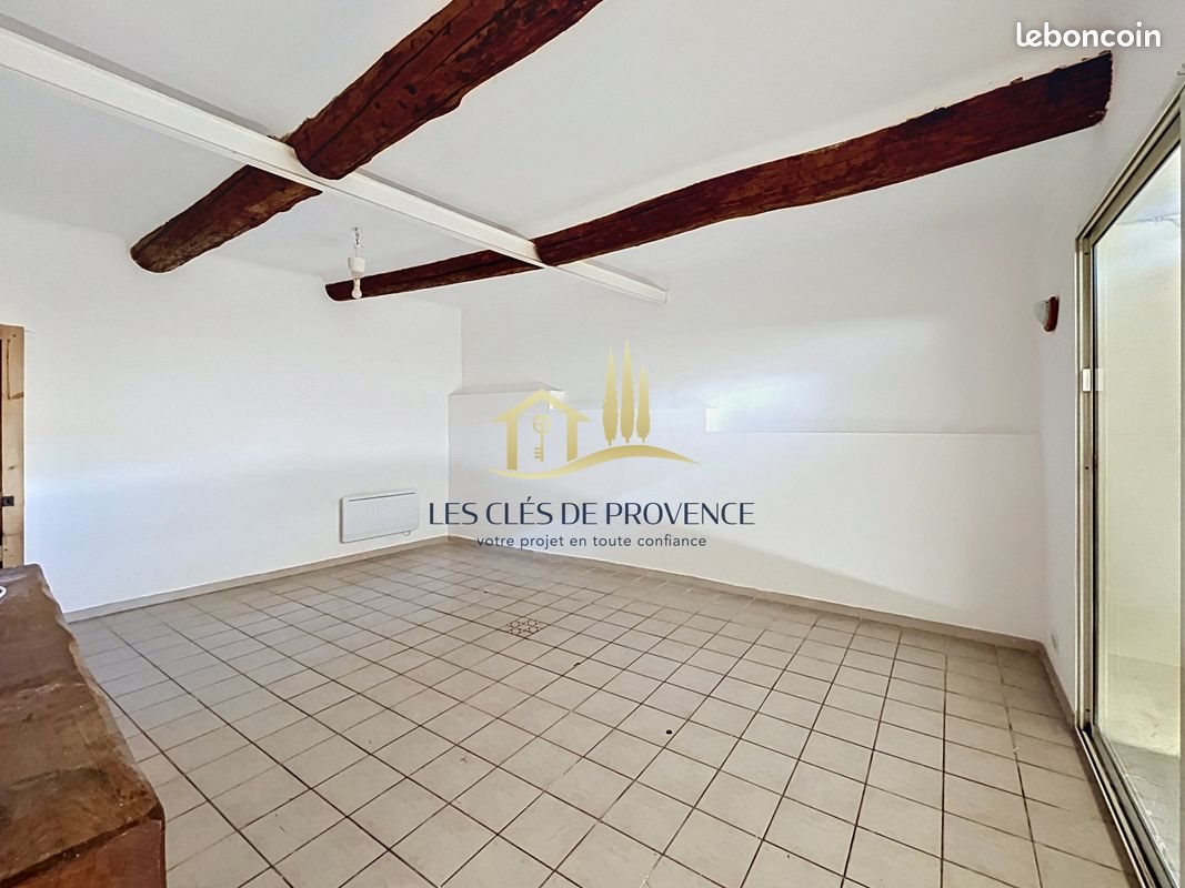 Maison à vendre, 77m², Rognac