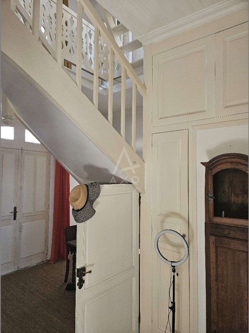 Maison à vendre, 188m², Mézin