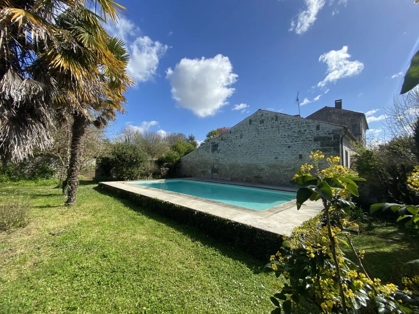 Maison à vendre, 321m², Puymoyen