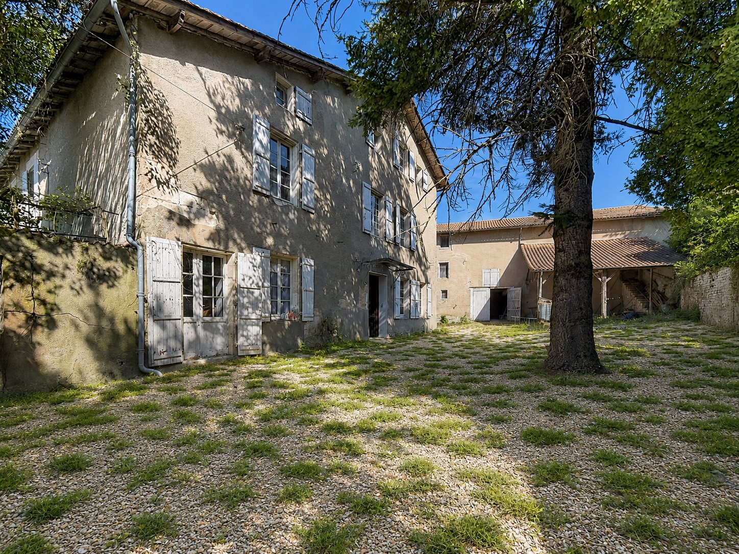 Maison à vendre, 304m², Coteaux-du-Blanzacais