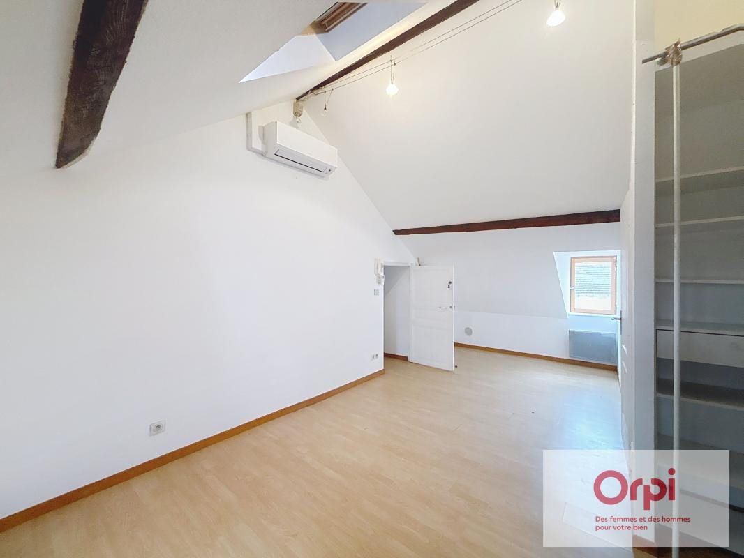 Appartement à louer, 28m², Montluçon