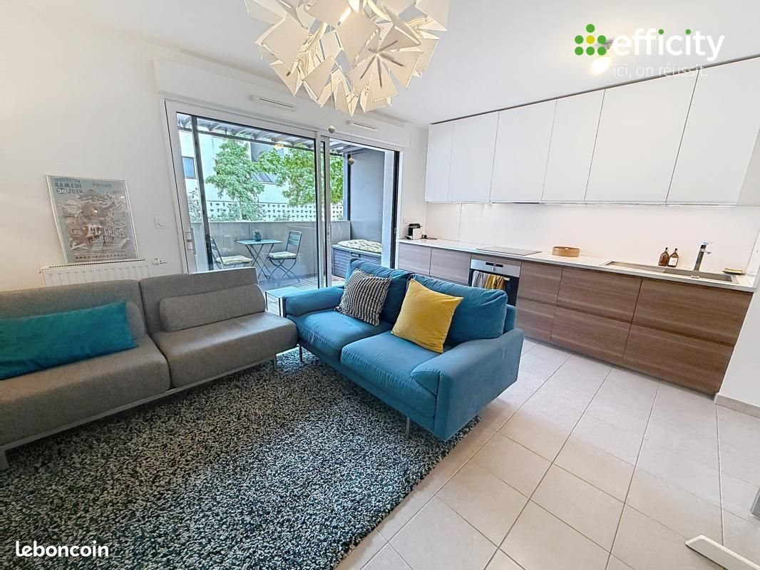 Appartement à vendre, 65m², Saint-Jacques-de-la-Lande