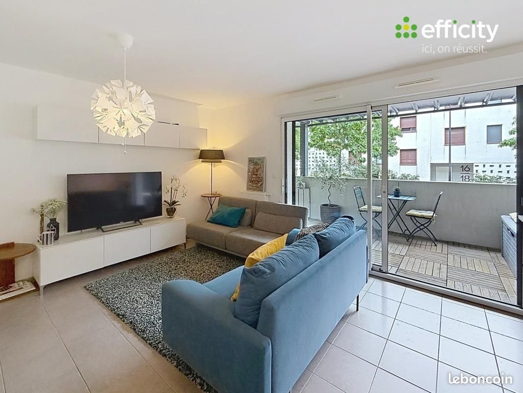 Appartement à vendre, 65m², Saint-Jacques-de-la-Lande