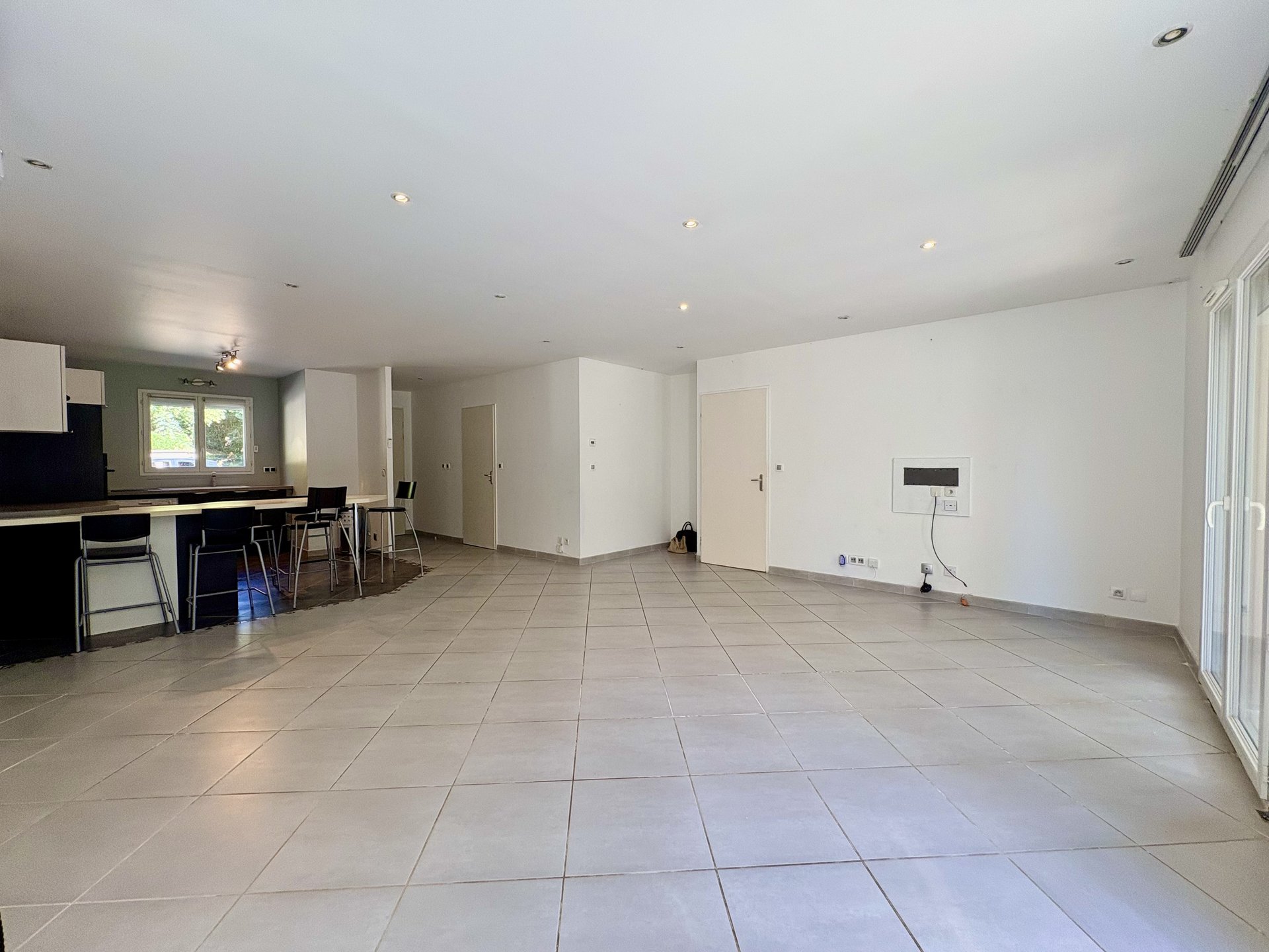 Maison à vendre, 4m², Villefontaine