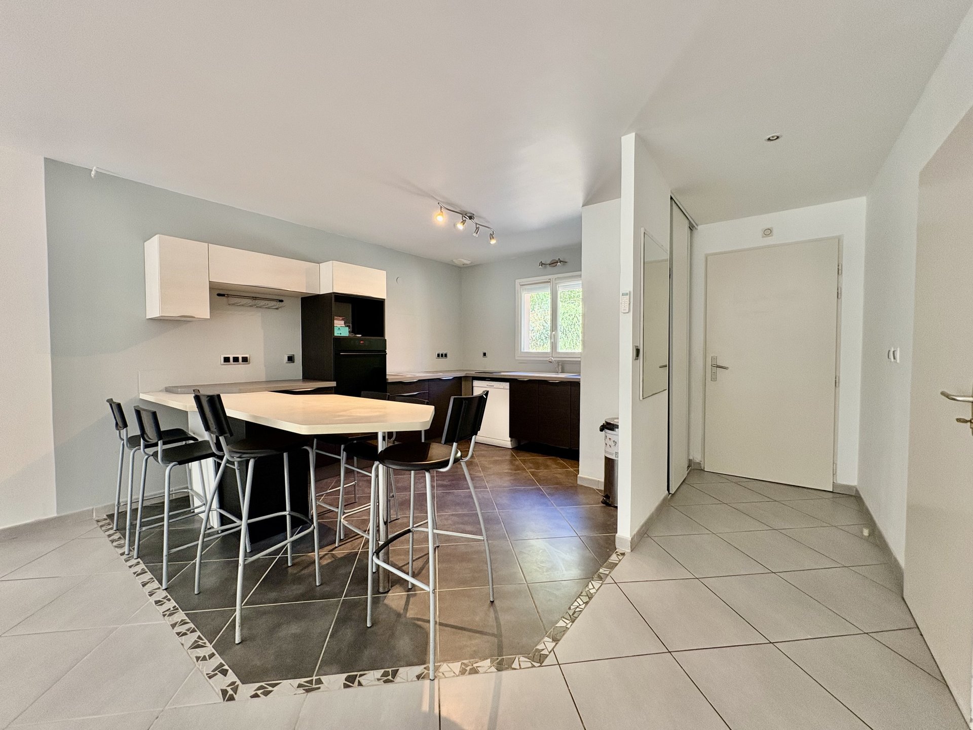 Maison à vendre, 4m², Villefontaine