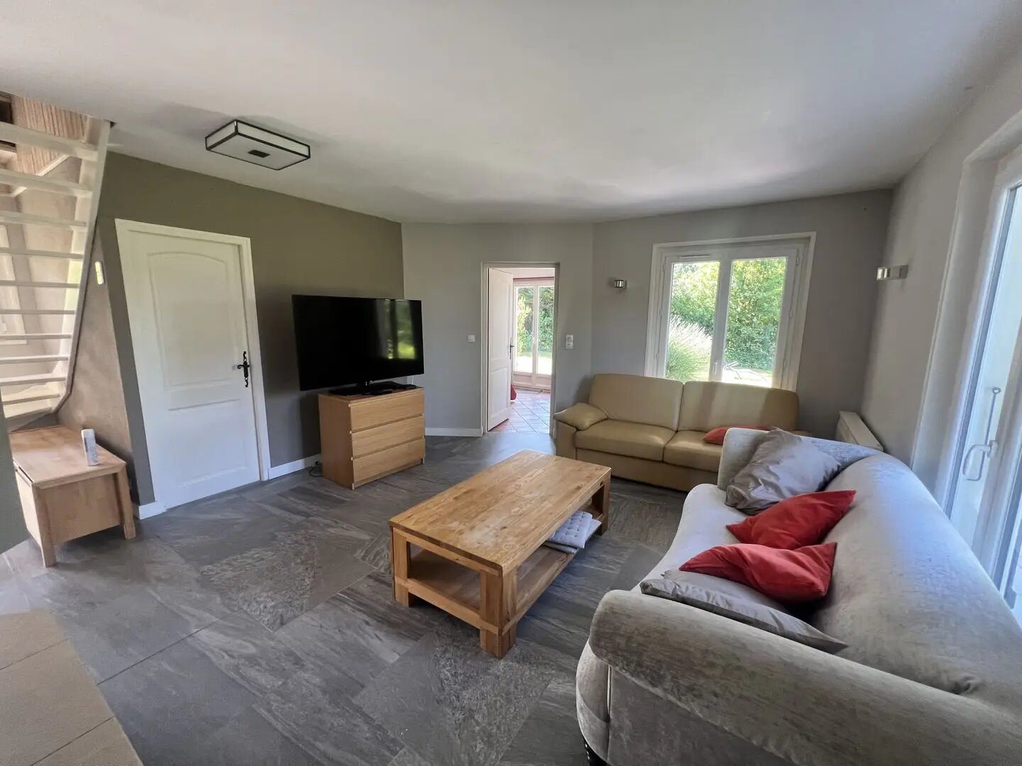 Maison à louer, 136m², Loisin