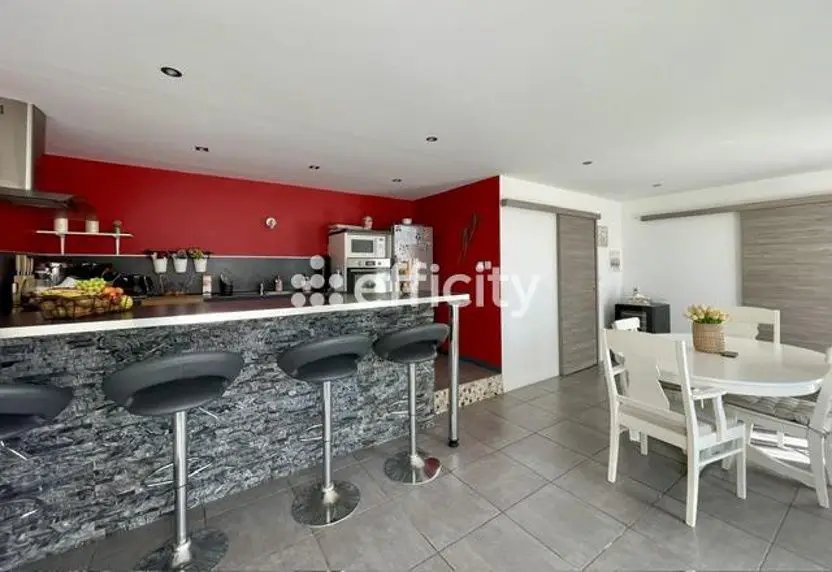 Maison à vendre, 233m², Salaise-sur-Sanne