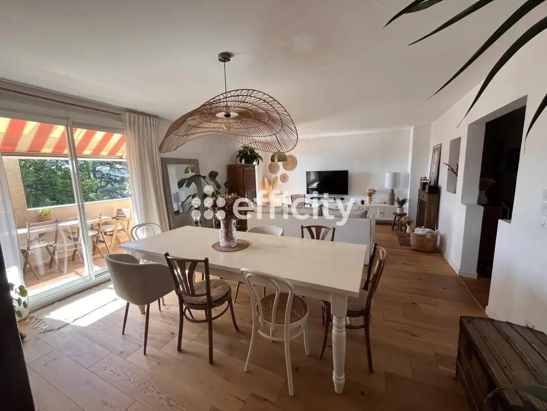 Appartement à vendre, 77m², Vernaison