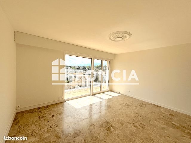Appartement à louer, 65m², Voiron