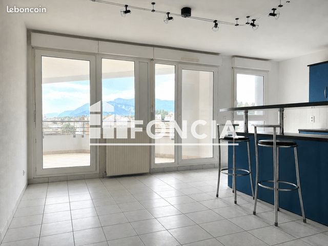 Appartement à louer, 45m², Voiron
