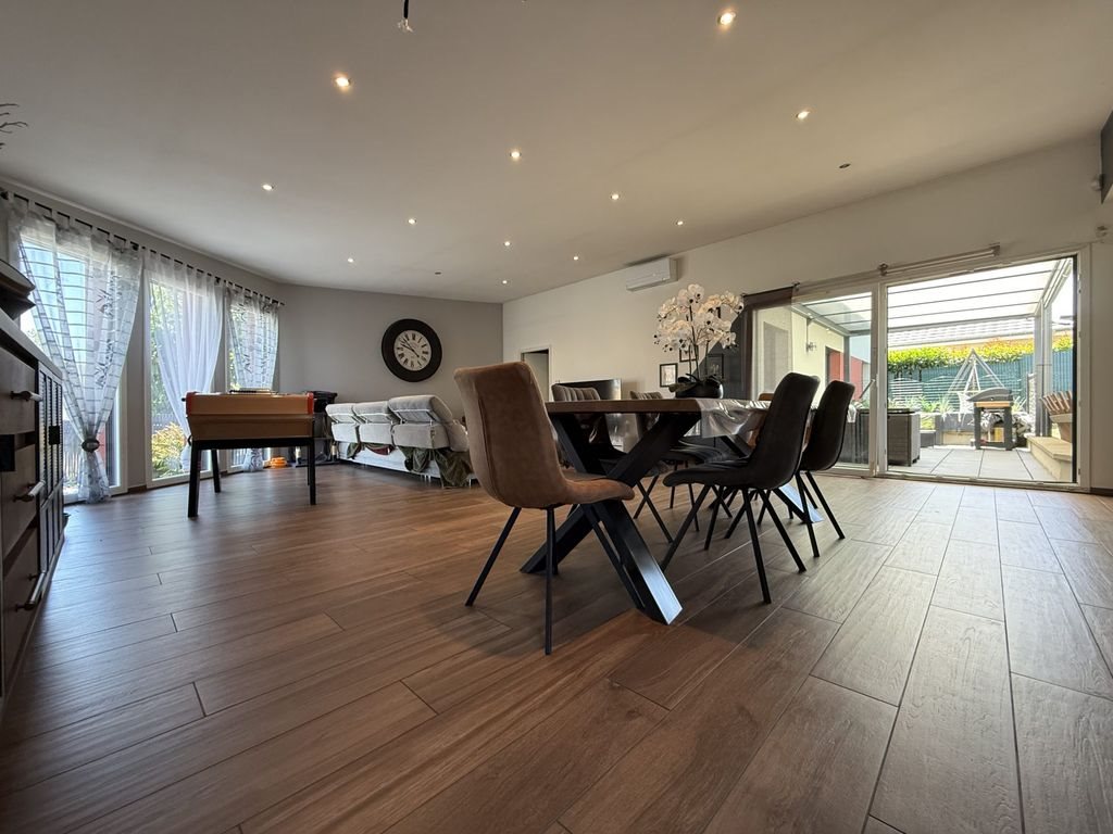 Maison à vendre, 166m², Marange-Silvange