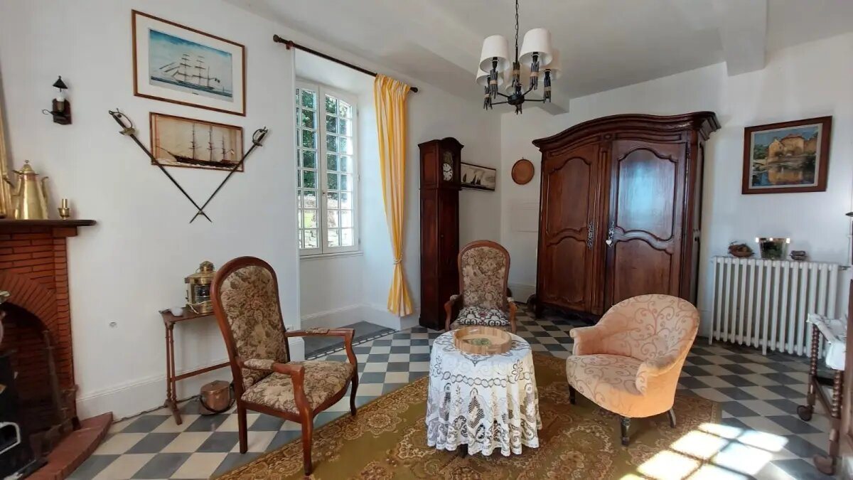 Maison à vendre, 196m², Talmont-sur-Gironde