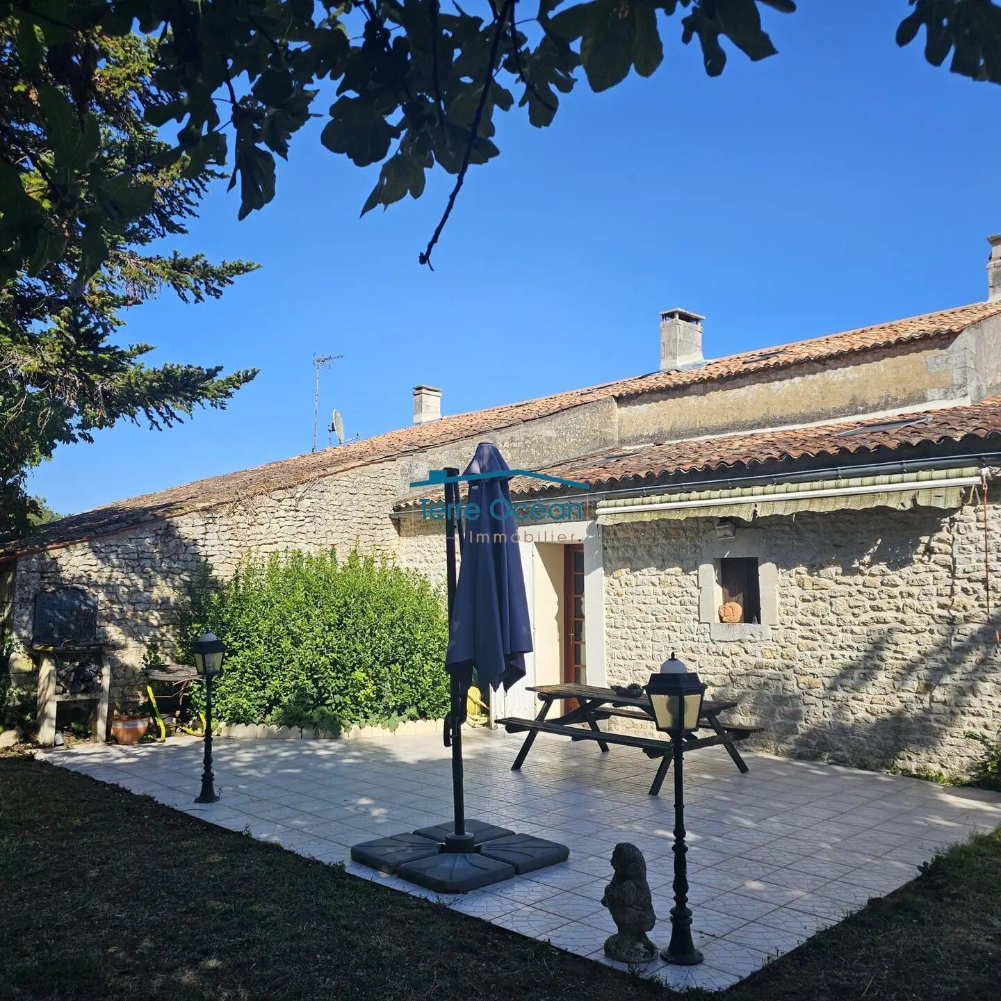 Maison à vendre, 155m², Saint-Romain-de-Benet