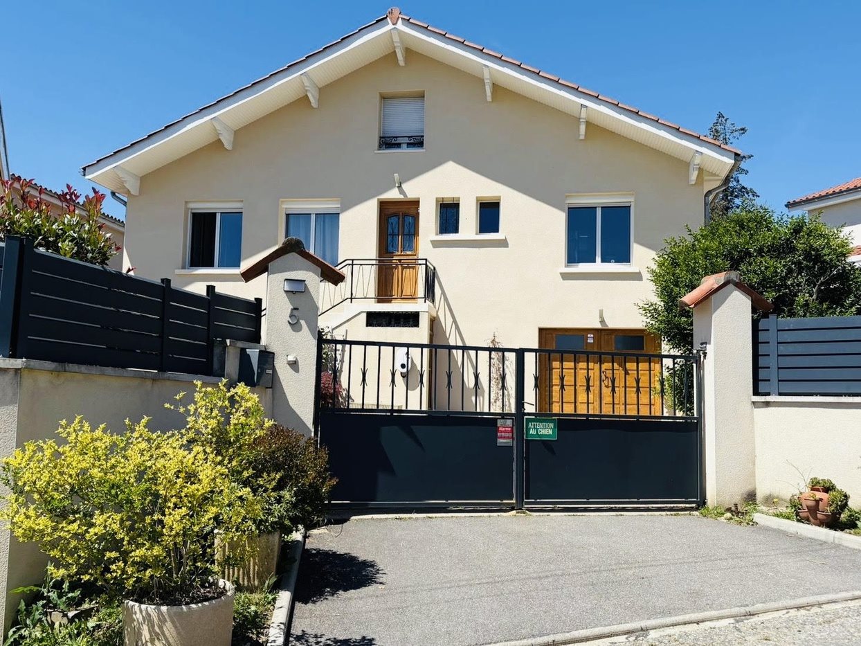 Maison à vendre, 5m², Vaugneray