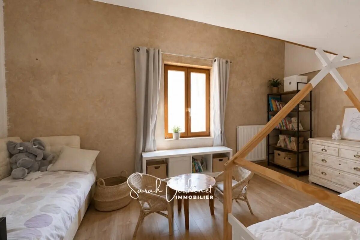 Maison à vendre, 178m², Charly