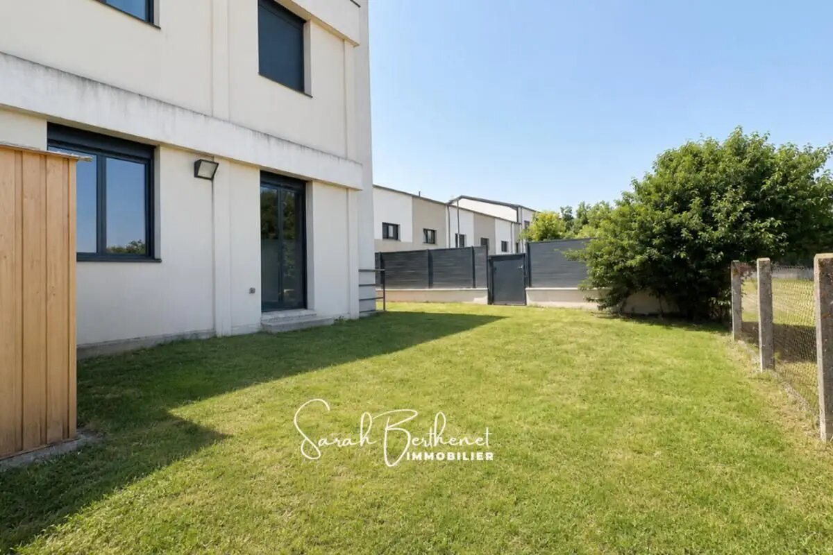 Appartement à vendre, 97m², Brindas